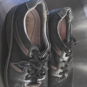 Aravon Pyper Ubal sneakers